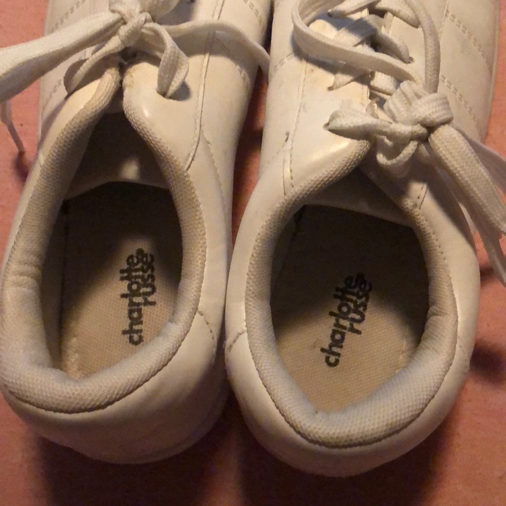 Shoes - Picture 4 of 4